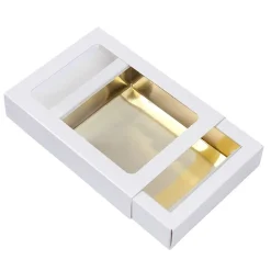 Chocoladeletterdoos GK7 Wit / Goud 26st